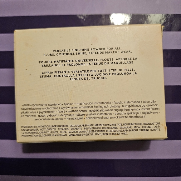 Fenty Beauty By Rihanna Invisimatte Instant Powder In Universal 8.5g NIB - Picture 4 of 6